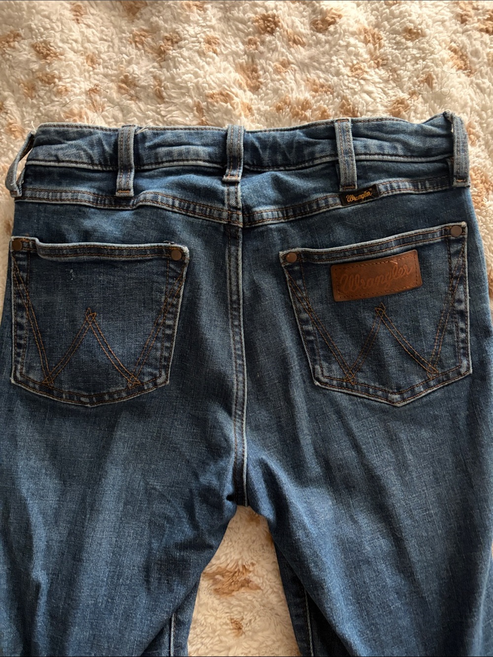 Wrangler Dark Blue Flared Jeans - Picture 2 of 5